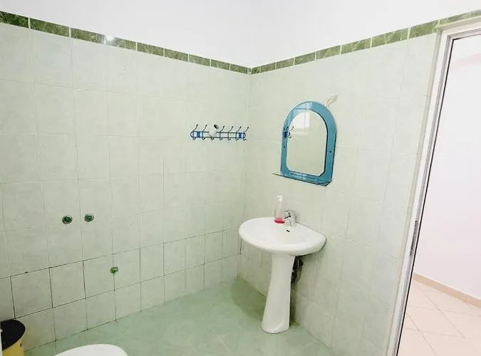 Voda Appartement Ksamil